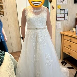 Azazie Ivory Lace Wedding Dress